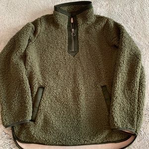 Abercrombie Fleece Pullover